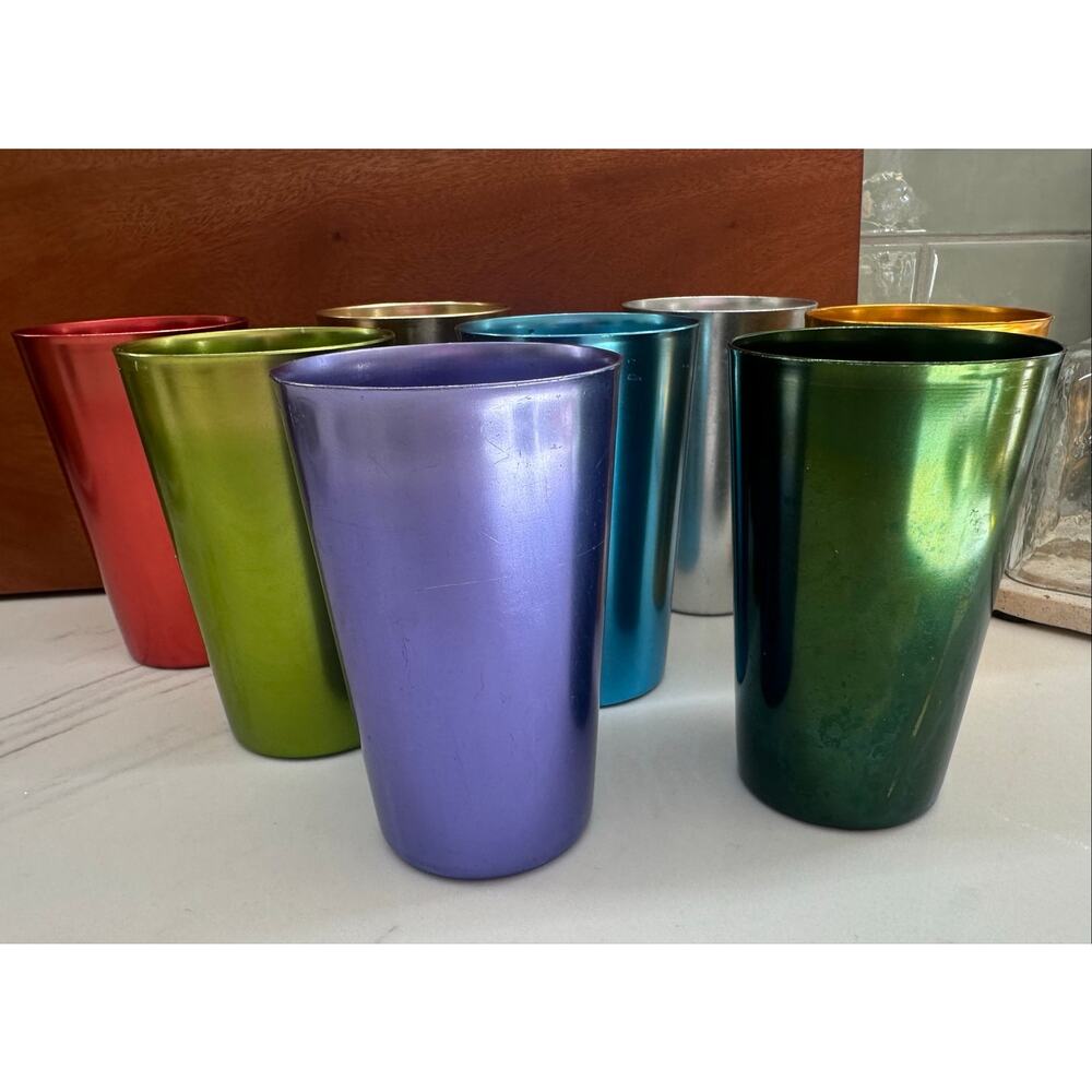 Vintage Set of 8 Anodized Aluminum Tumblers Multicolor MCM Bascal & Unmarked - Picture 5 of 13